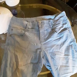 Straight leg blue jeans